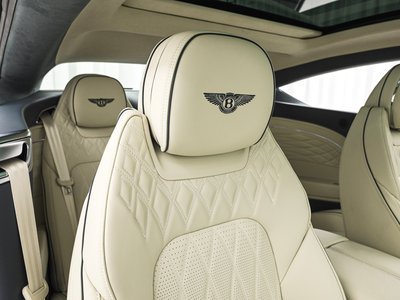 صورة 9 لـ 2024 Bentley CONTINENTAL