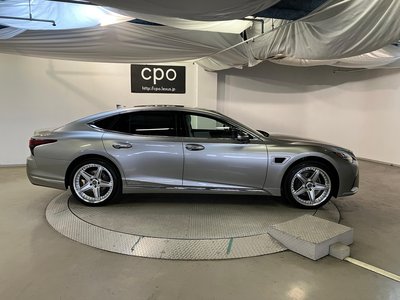 2021 Lexus LS photo 12