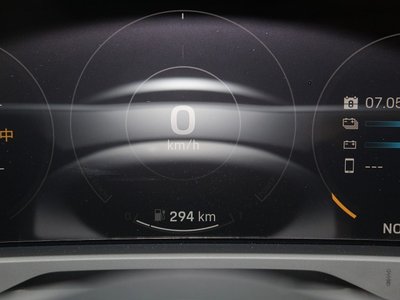 صورة 30 لـ 2021 Porsche TAYCAN