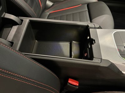 2025 BMW 2 SERIES COUPE thumbnail 31