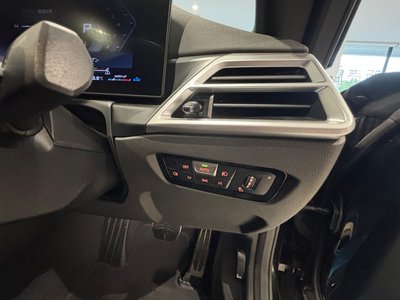 2025 BMW 2 SERIES COUPE photo 12