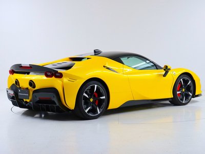 2022 Ferrari SF90 STRADALE 照片 10
