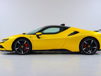 2022 Ferrari SF90 STRADALE 照片 7