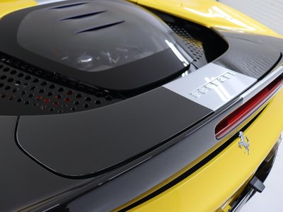 2022 Ferrari SF90 STRADALE 照片 15
