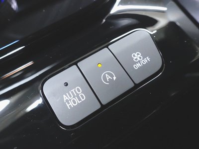 2025 Cadillac ESCALADE 缩略图 21