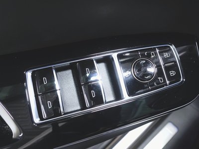 2025 Cadillac ESCALADE 缩略图 23