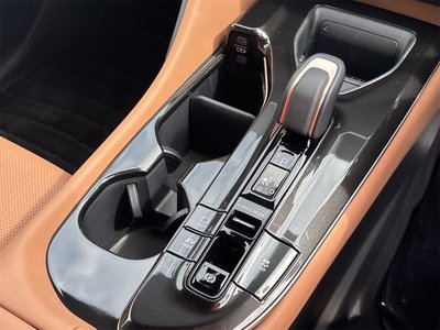 2024 Toyota CROWN SPORT thumbnail 18
