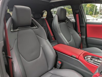 2025 Toyota CROWN SPORT 照片 8