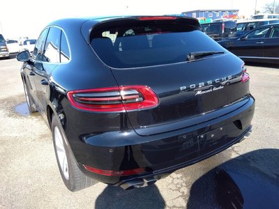 صورة 2 لـ 2015 Porsche MACAN