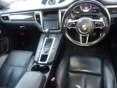 صورة 6 لـ 2015 Porsche MACAN