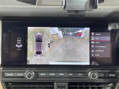 صورة مصغرة 3 لـ 2021 Porsche MACAN