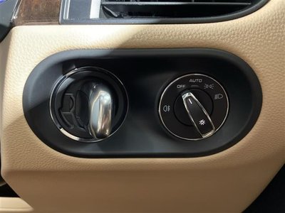 صورة مصغرة 10 لـ 2021 Porsche MACAN