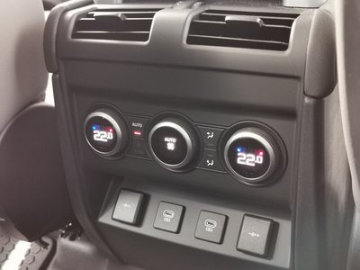 2022 LAND Rover DEFENDER photo 10