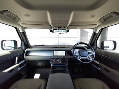 2022 LAND Rover DEFENDER photo 12