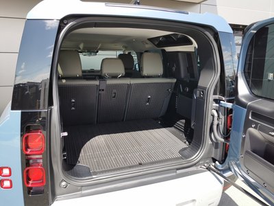 2022 LAND Rover DEFENDER thumbnail 25