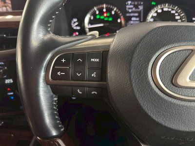 2018 Lexus LX thumbnail 22