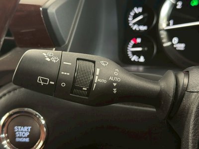 2018 Lexus LX thumbnail 24
