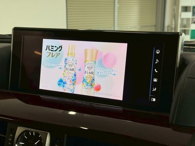 2018 Lexus LX thumbnail 29