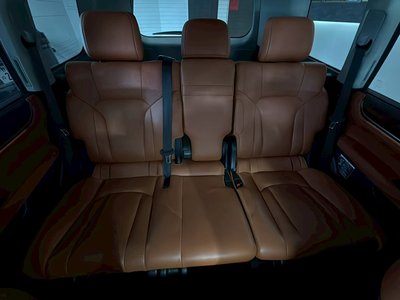 2018 Lexus LX thumbnail 47