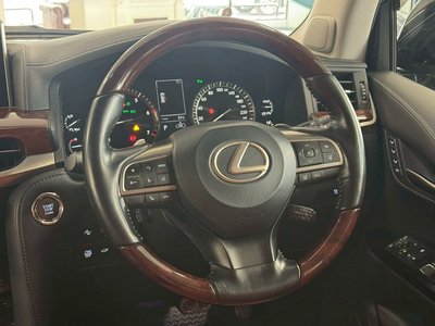 2018 Lexus LX thumbnail 21