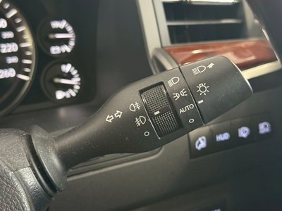 2018 Lexus LX thumbnail 25