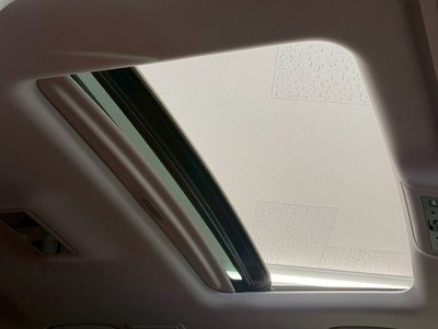 2018 Lexus LX thumbnail 39