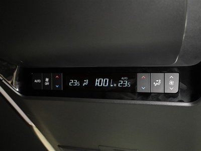 2023 Toyota ALPHARD — фото 17