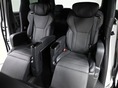 2023 Toyota ALPHARD — фото 28