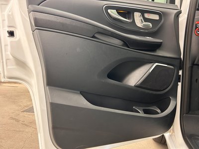 2023 Mercedes-BENZ V-CLASS thumbnail 29