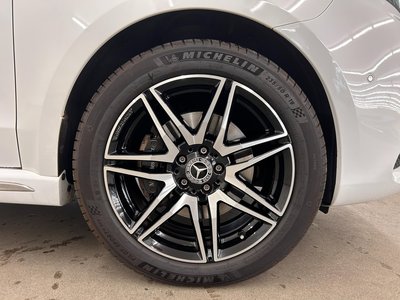 2023 Mercedes-BENZ V-CLASS photo 7