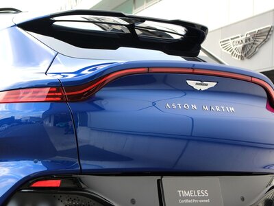 2024 Aston Martin DBX — фото 14
