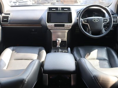 2020 Toyota LAND CRUISER PRADO — фото 10