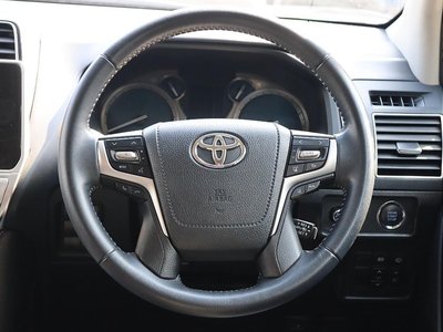 2020 Toyota LAND CRUISER PRADO — миниатюра 29