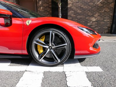 صورة 6 لـ 2024 Ferrari 296 GTB