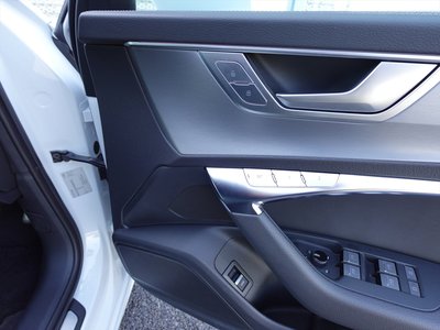 صورة مصغرة 29 لـ 2025 AUDI A6