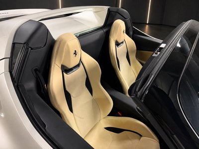 صورة 32 لـ 2026 Ferrari 296 GTS