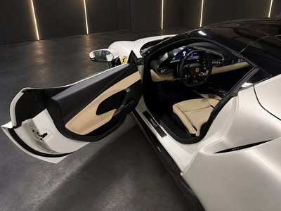 صورة 31 لـ 2026 Ferrari 296 GTS