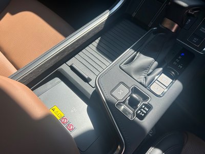 2025 Lexus GX 照片 32