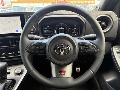 صورة 10 لـ 2025 Toyota GR YARIS