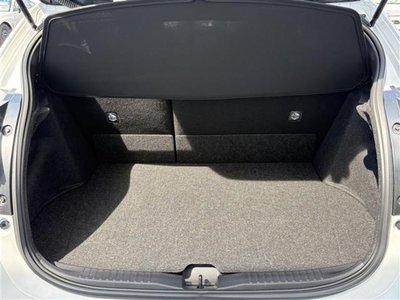 صورة 34 لـ 2025 Toyota GR YARIS