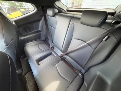 صورة 33 لـ 2025 Toyota GR YARIS