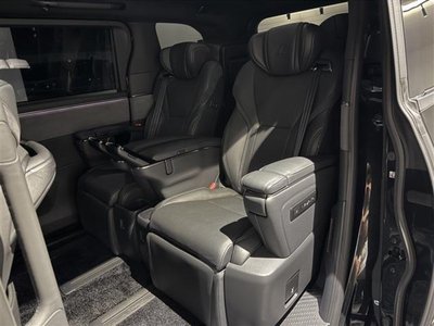 2024 Lexus LM 照片 15