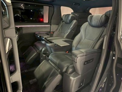 صورة 6 لـ 2024 Lexus LM