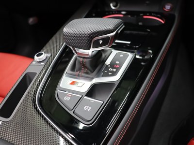 صورة 44 لـ 2021 AUDI S4 AVANT