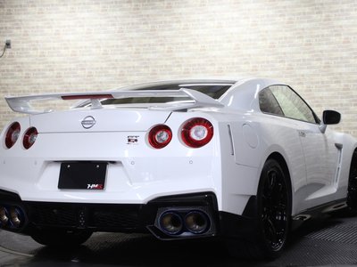 2023 Nissan GT-R 照片 9