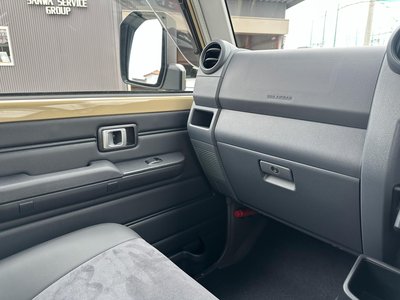 2025 Toyota LAND CRUISER 70 thumbnail 68