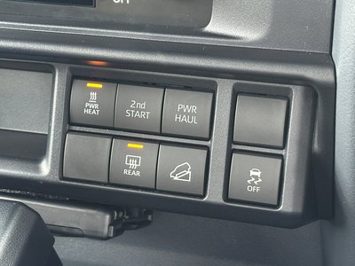 2025 Toyota LAND CRUISER 70 thumbnail 54
