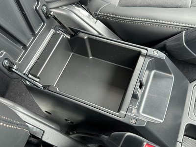 2025 Toyota LAND CRUISER 70 thumbnail 60