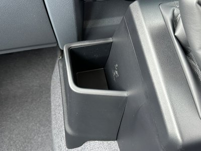 2025 Toyota LAND CRUISER 70 thumbnail 57