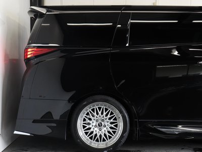 صورة 48 لـ 2024 Toyota ALPHARD